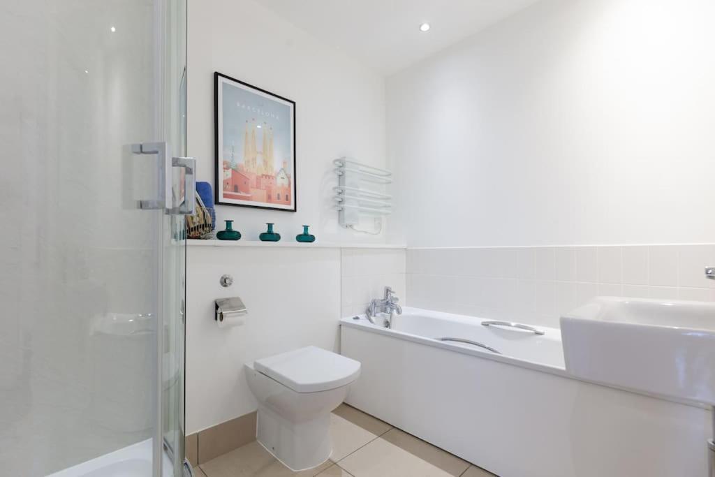 Oxfordshire Living - The Tolkien Apartment - オックスフォード エクステリア 写真